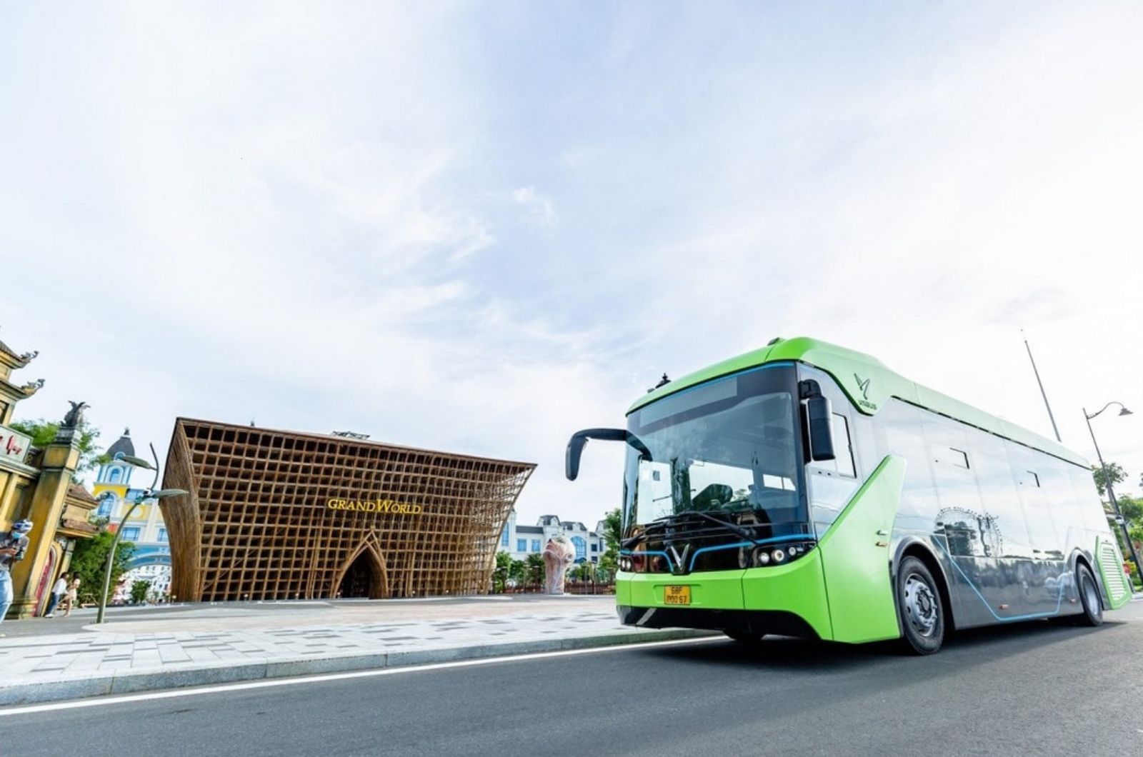 Xe buýt Vinpearl