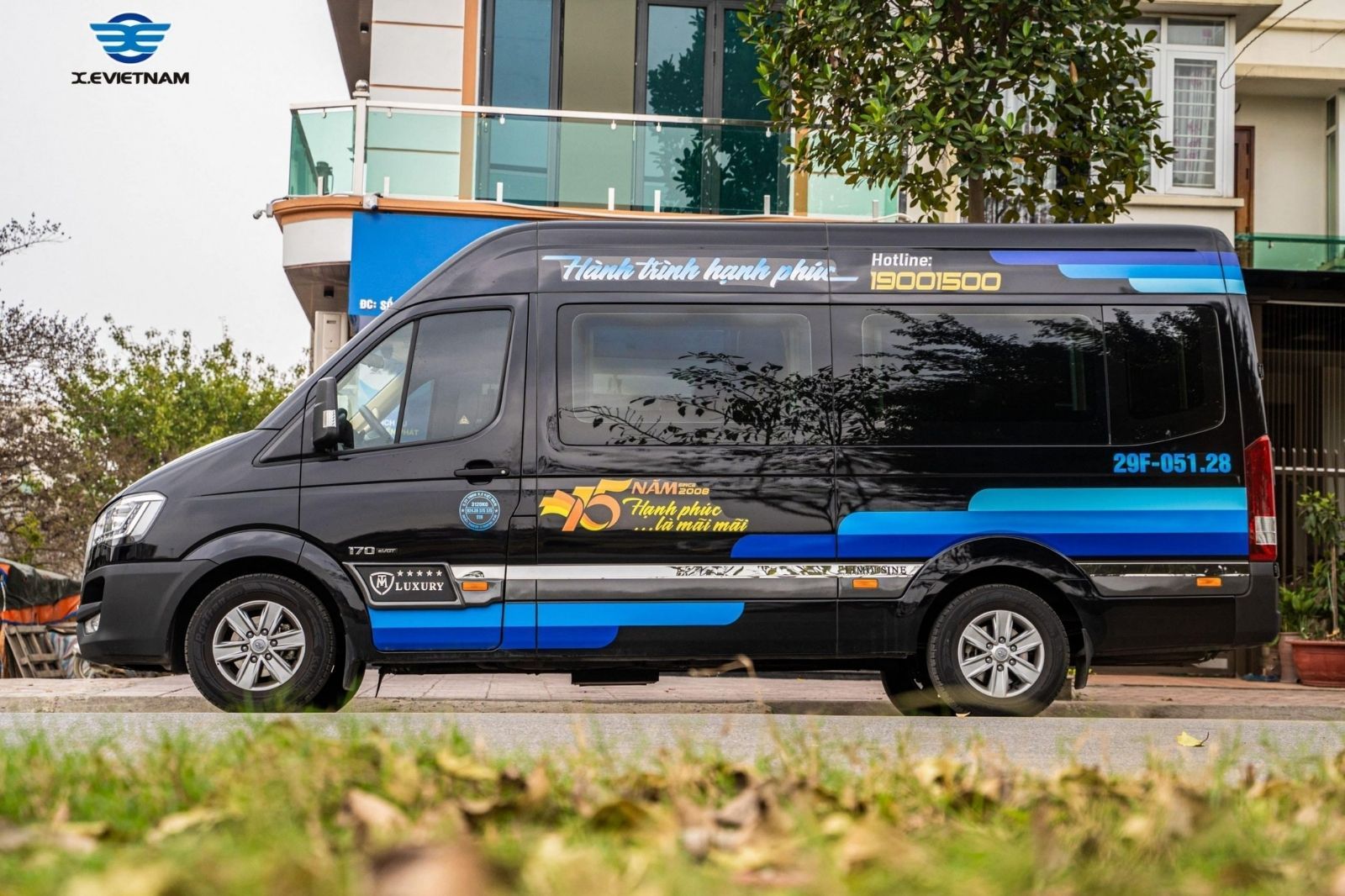 X.E Việt Nam Limousine 